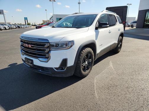 2023 GMC Acadia AWD AT4