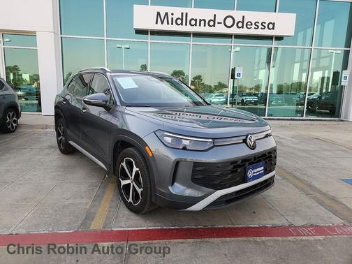 2025 Volkswagen Tiguan 2.0T SE