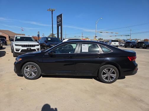 2024 Volkswagen Jetta 1.5T SE