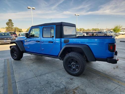 Hydro Blue Pearlcoat 2023 Jeep Gladiator Mojave 4x4