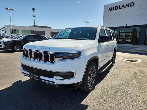 Bright White Clearcoat 2024 Jeep Wagoneer Series II 4x2
