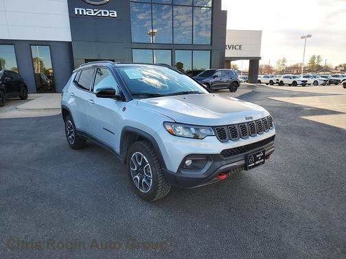 2024 Jeep Compass Trailhawk