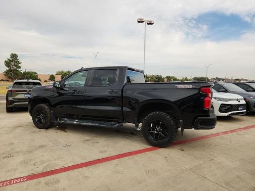 Black 2021 Chevrolet Silverado 1500 LT Trail Boss