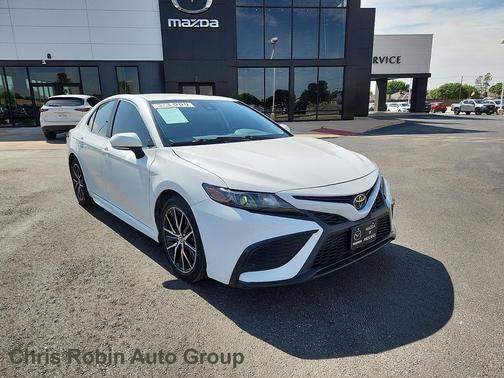 Ice Cap 2023 Toyota Camry SE