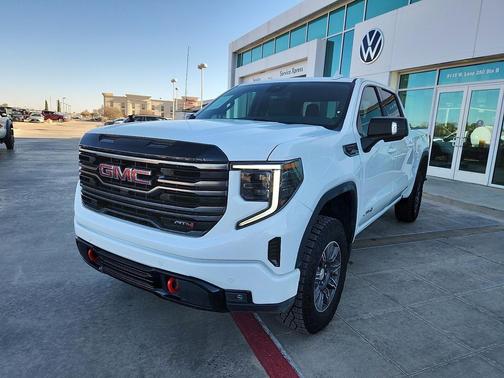 2025 GMC Sierra 1500 AT4