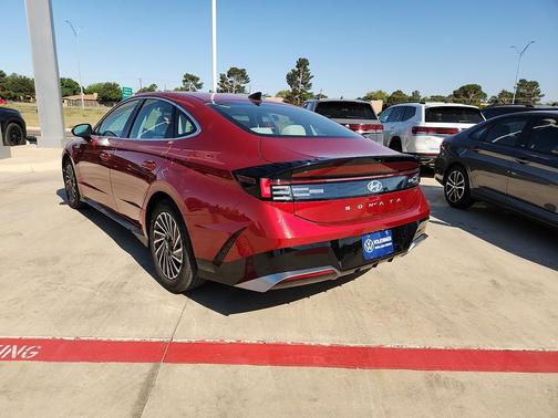 Ultimate red 2024 Hyundai SONATA Hybrid SE