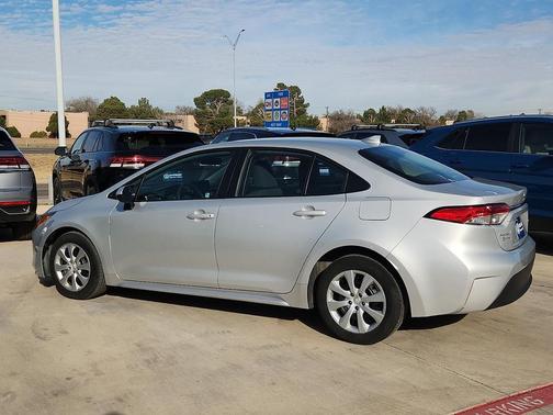 2023 Toyota Corolla LE