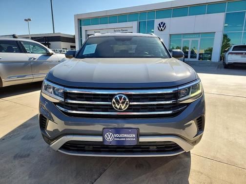 2022 Volkswagen Atlas Cross Sport 3.6L V6 SE w/Technology