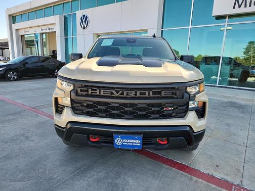 2022 Chevrolet Silverado 1500 Custom Trail Boss
