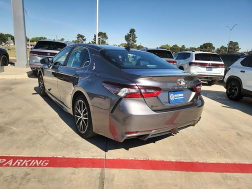 GRAY 2023 Toyota Camry SE