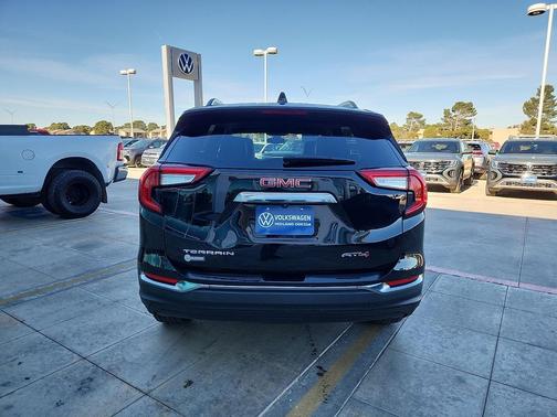 2023 GMC Terrain AWD AT4