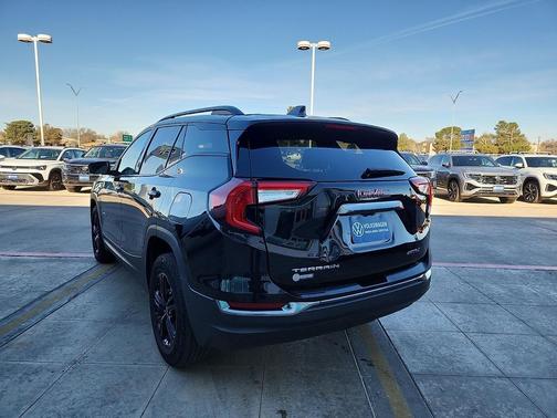 2023 GMC Terrain AWD AT4