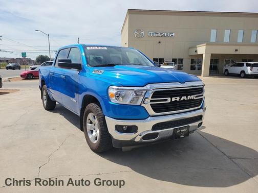 Hydro Blue Pearlcoat 2020 RAM 1500 Big Horn/Lone Star