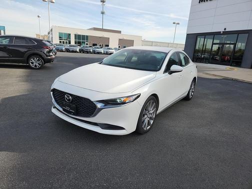 2022 Mazda Mazda3 FWD w/Select Package