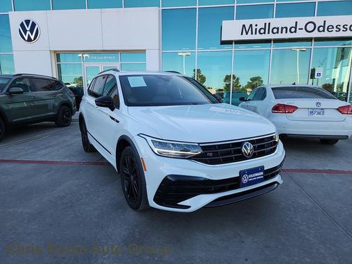 2022 Volkswagen Tiguan 2.0T SE R-Line Black