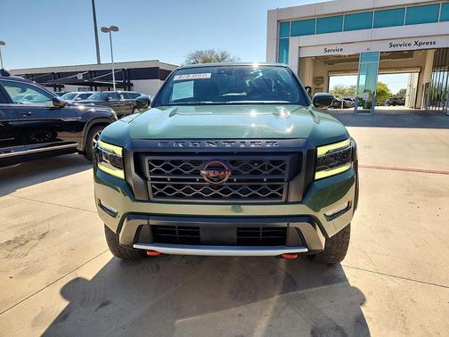 2022 Nissan Frontier PRO-4X