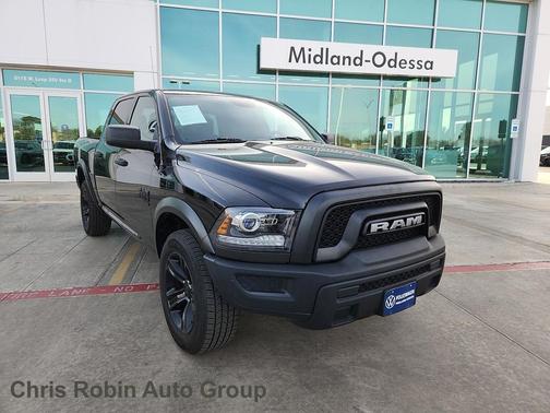 2024 RAM 1500 Classic Warlock Crew Cab 4x4 5'7' Box
