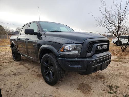 2024 RAM 1500 Classic Warlock Crew Cab 4x4 5'7' Box