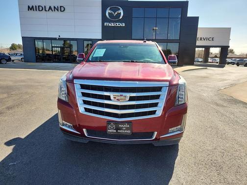 2016 Cadillac Escalade Luxury
