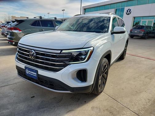 2024 Volkswagen Atlas 2.0T SE w/Technology 4MOTION