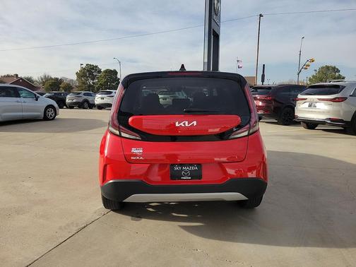 2024 Kia Soul LX
