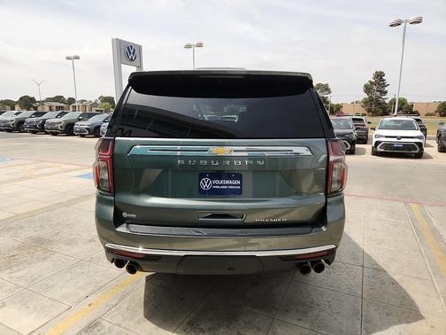 Silver Sage Metallic 2023 Chevrolet Suburban Premier