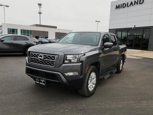 2024 Nissan Frontier SV