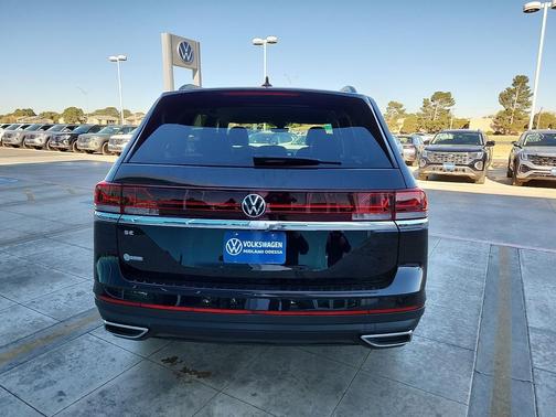 2026 Volkswagen Atlas 2.0T SE