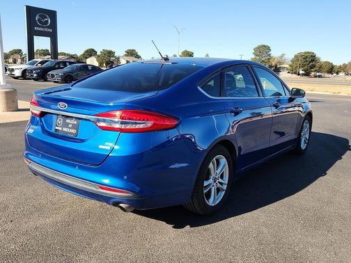 2018 Ford Fusion SE