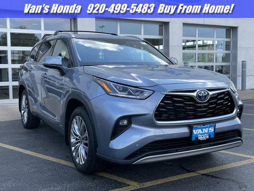 Moon Dust 2024 Toyota Highlander Hybrid Platinum