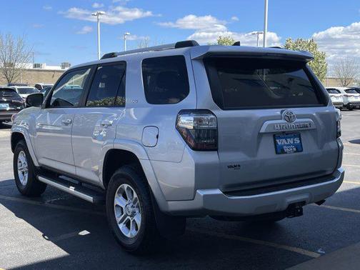 Classic Silver Metallic 2024 Toyota 4Runner SR5 Premium