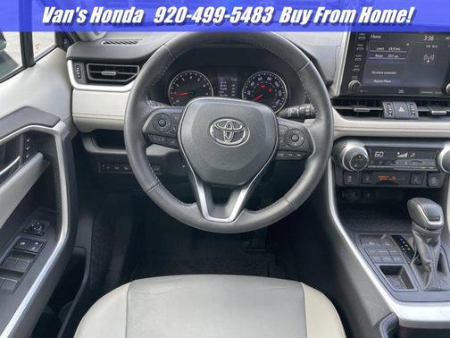 2020 Toyota RAV4 XLE Premium