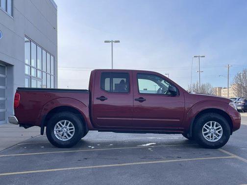 Cayenne Red 2017 Nissan Frontier SV