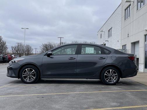 2024 Kia Forte LXS
