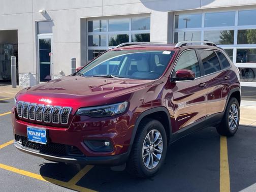 Velvet Red Pearlcoat 2021 Jeep Cherokee Latitude Lux