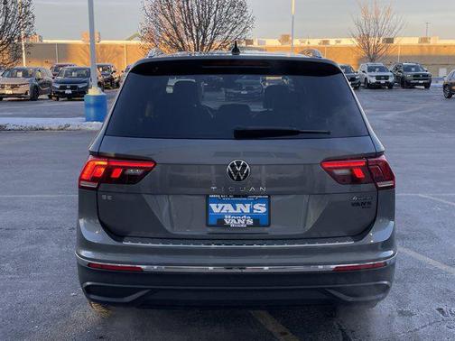 2022 Volkswagen Tiguan 2.0T SE 4MOTION