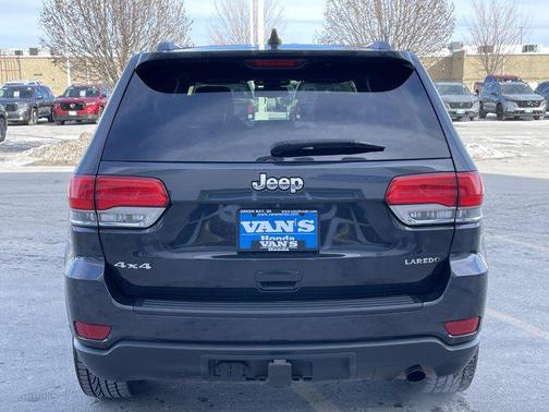 2015 Jeep Grand Cherokee Laredo