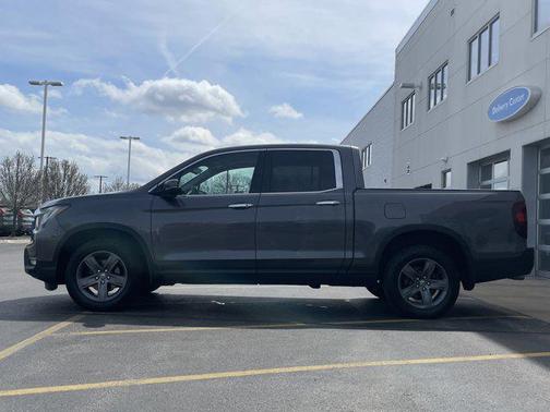 Modern Steel Metallic 2023 Honda Ridgeline RTL-E