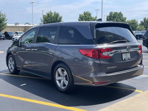 Modern Steel Metallic 2019 Honda Odyssey EX-L