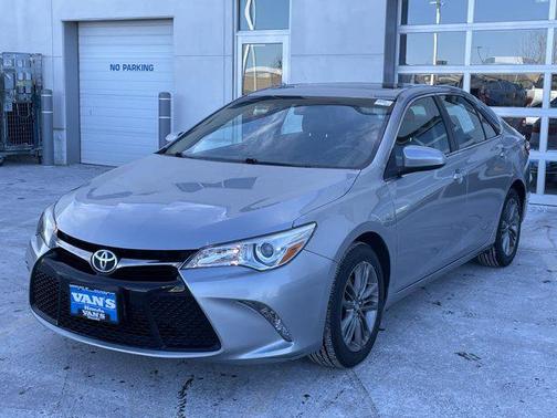 2017 Toyota Camry XLE