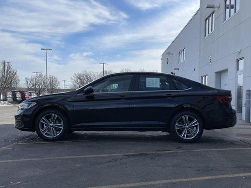 2024 Volkswagen Jetta 1.5T SE