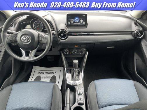 2017 Toyota Yaris iA Base