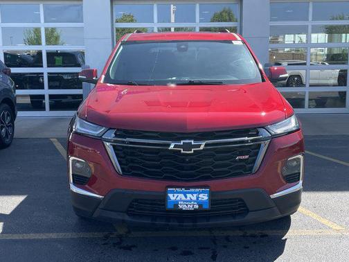 Radiant Red Tintcoat 2023 Chevrolet Traverse RS