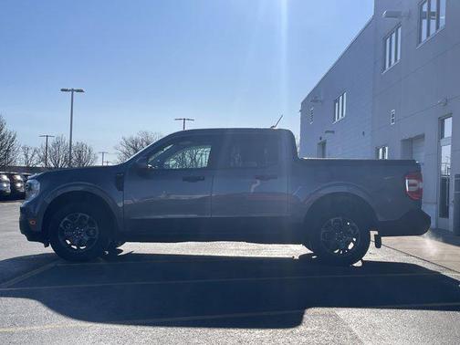 Carbonized Gray Metallic 2023 Ford Maverick XLT
