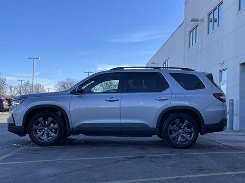 2025 Honda Pilot Sport