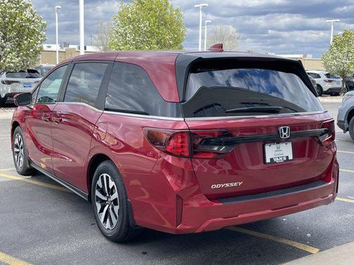 Radiant Red 2026 Honda Odyssey EX-L