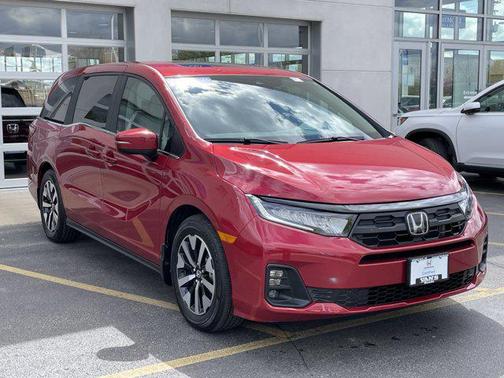 Radiant Red 2026 Honda Odyssey EX-L