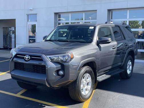 Magnetic Gray Metallic 2020 Toyota 4Runner SR5 Premium