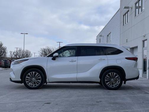 2020 Toyota Highlander Platinum