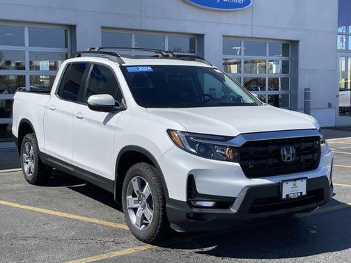 Platinum White Pearl 2024 Honda Ridgeline RTL